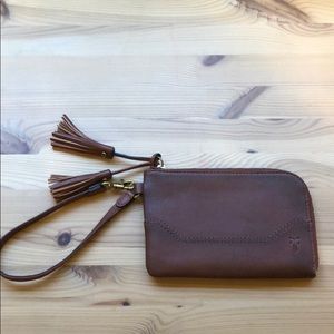 NWOT Frye wristlet